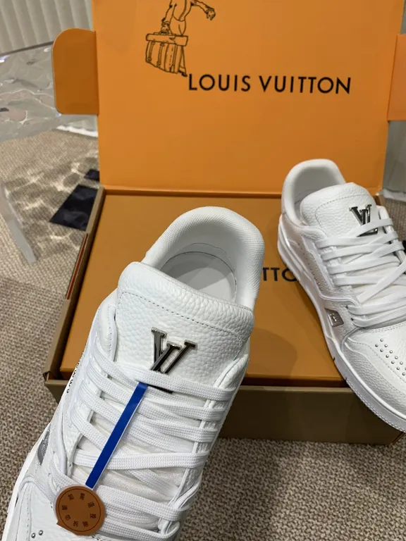 Louis Vuitton Shoe 